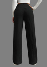 Load image into Gallery viewer, Black Elastic Waist Wide Leg Pants (Medium)
