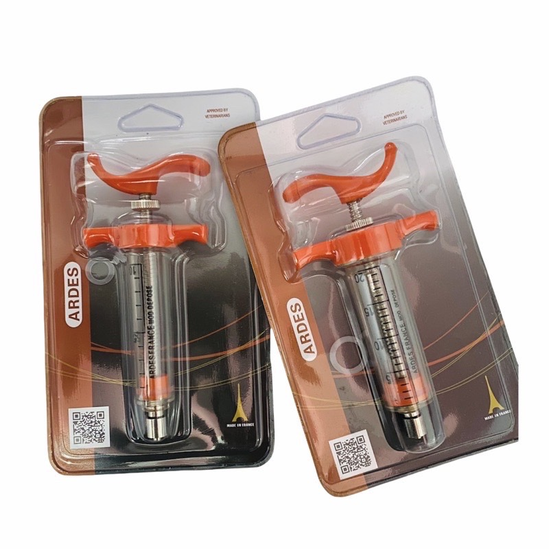 2 Pack 20 ml Reusable Syringes for Veterinary Use.