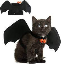 Load image into Gallery viewer, DIYASY Halloween Bat Wing Costume Halloween Black Bat Costume Decoration for Puppy Dogs Cats with Bells Size: Large
